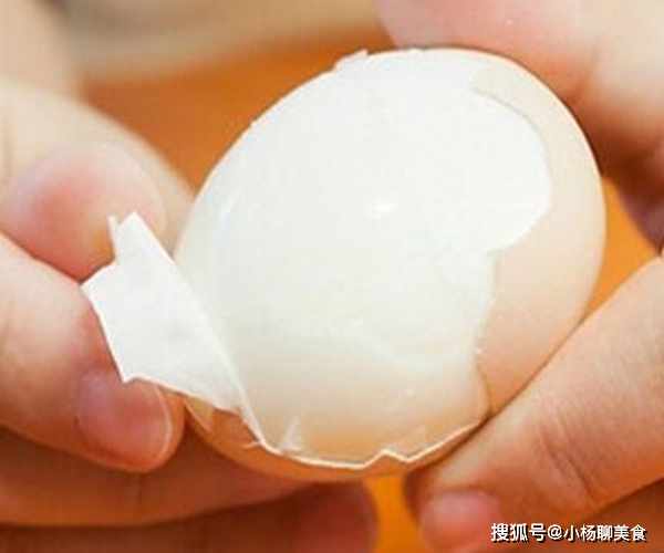 原創小小雞蛋卻營養高 早上吃雞蛋要避免1個誤區 相當於慢性自殺 營養健康 文章 菜丁網