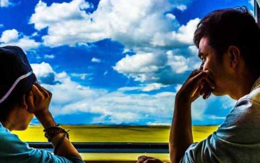 老年人選擇去旅遊準備旅遊需要注意的十個地方