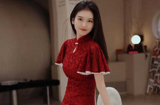 紅色禮服配什麼樣的首飾好看紅色禮服配什麼顏色鞋子好看