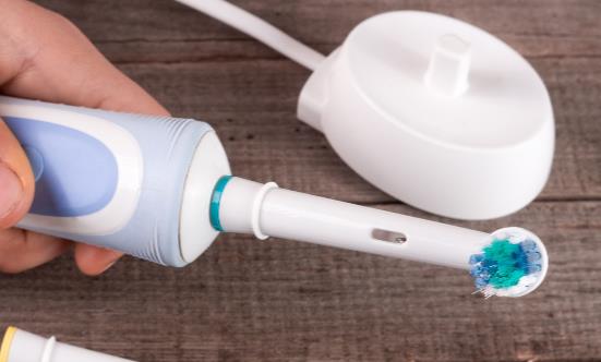 電動牙刷的日常維護經驗科學延長電動牙刷的使用壽命
