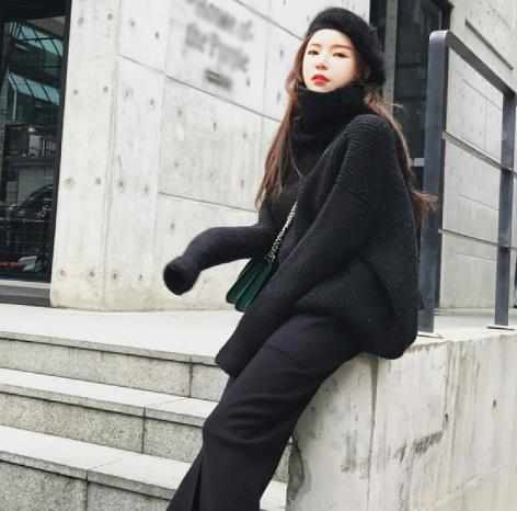 胖女生穿什麼打底衫顯瘦好看各種毛衣針織衫款式圖片欣賞