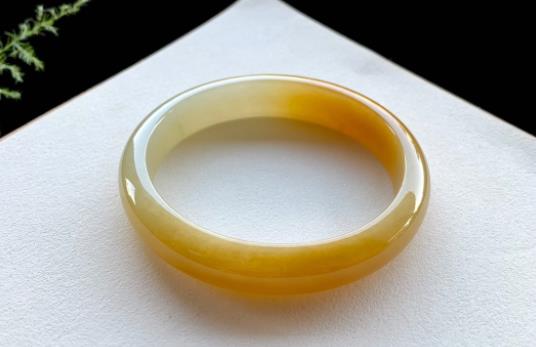 黃龍玉戴久了會有什麼變化黃龍玉如何保養