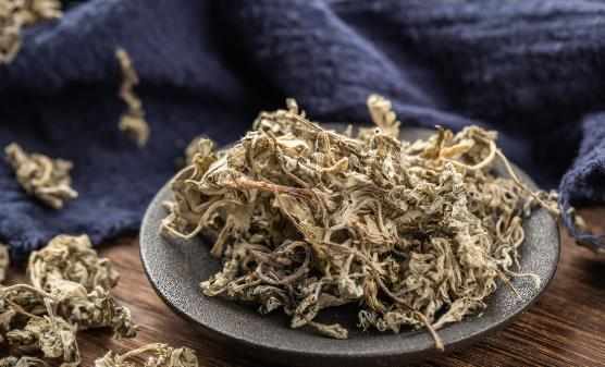 看艾葉灰的神奇功效正確使用有消炎、殺菌的作用