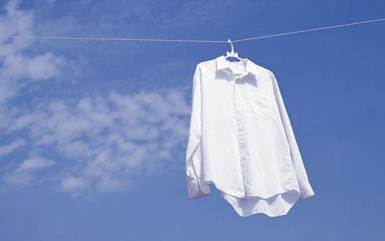 衣服沾上頑漬怎麼辦?巧去衣服頑漬的方法