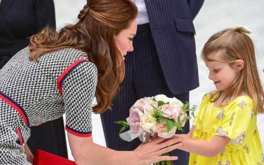 鮮花是高雅禮物花卉在禮儀交往中的應用形式