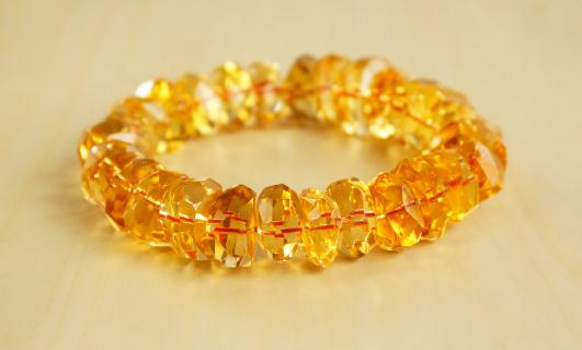 如何挑選黃水晶？黃水晶的選購技巧