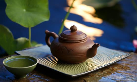 如何正確清洗紫砂壺對於使用中的茶壺如何保養