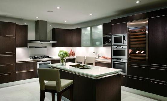 小小的微波爐無所不能微波爐使用的八大原則