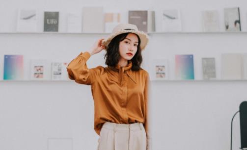 衣服要怎樣穿才顯瘦悄悄告訴你顯瘦穿搭有訣竅