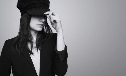 黑色衣服如何搭配和裝扮？