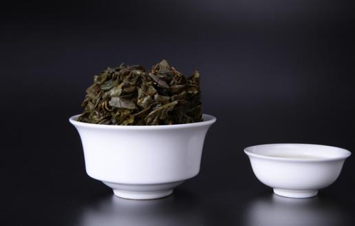 茶葉渣妙用多消除黑眼圈還能除脚臭防腳氣