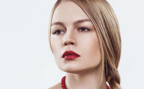 不同膚色穿衣顏色搭配技巧不同穿搭顯出好氣色