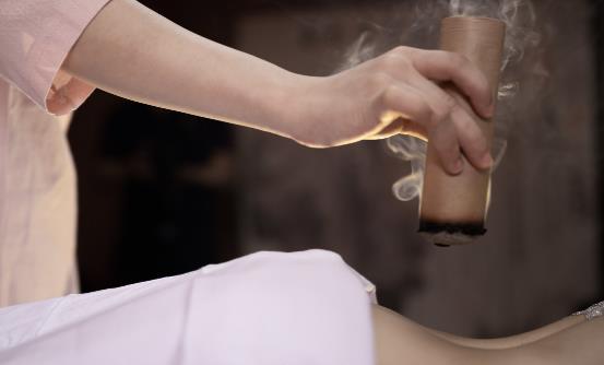 看艾葉灰的神奇功效正確使用有消炎、殺菌的作用