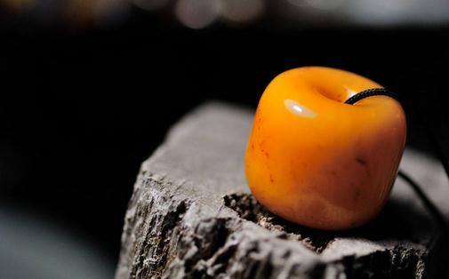 蜜蠟如何鑒別？蜜蠟價格如何？