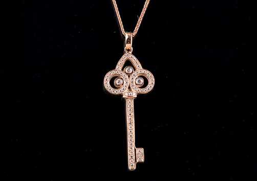 金項鍊怎麼清洗？怎樣清洗黃金首飾