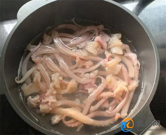 爆炒鱿鱼的做法是什么