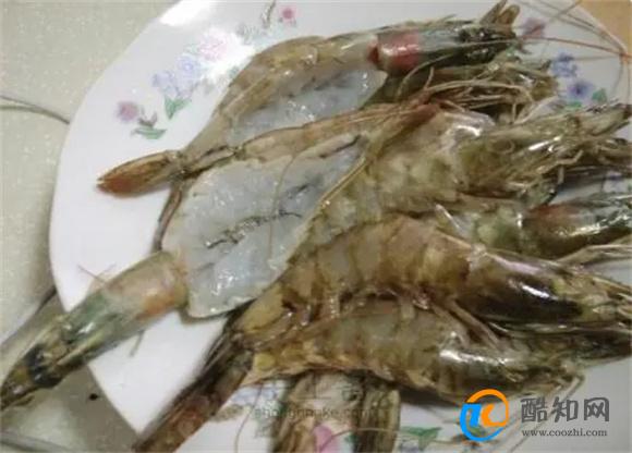 虾背里的黑线是什么 能吃吗