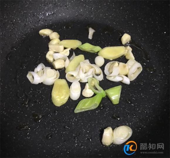爆炒鱿鱼的做法是什么