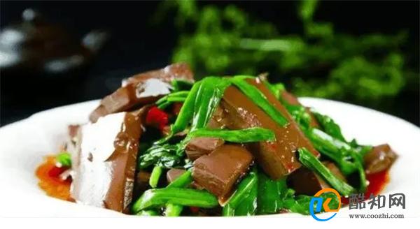 不管有钱没钱 建议中老年人 常吃八种食物 净化身体好处多