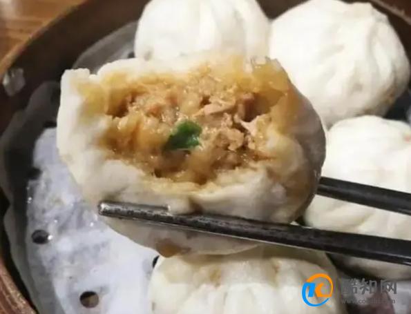 成功了！皮薄馅大，嫩滑多汁的小笼包完美出笼！做法简单，太香了
